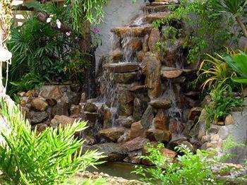 Garden 3*
